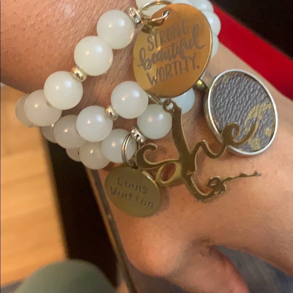 Positive Affirmation Lv Charm Bracelet - image 2